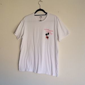 UT DISNEY tees size L